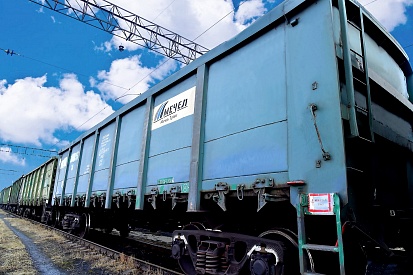 A Mecheltrans wagon waiting to be loaded at Chelyabinsk industrial site
